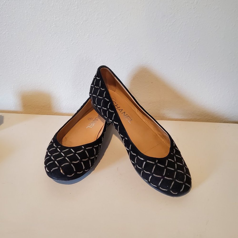 *LIMITED* BLACK VELVET WITH SILVER CHAIN FLAT SHOE